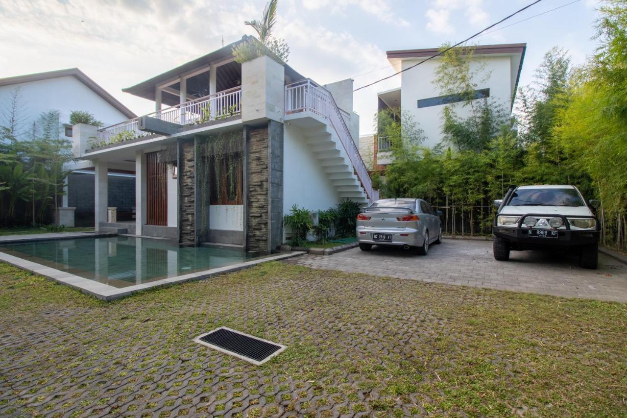 Готель Sayang Sanur Terrace House Екстер'єр фото