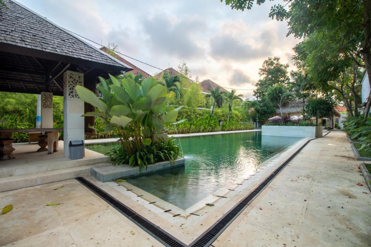 Готель Sayang Sanur Terrace House Екстер'єр фото