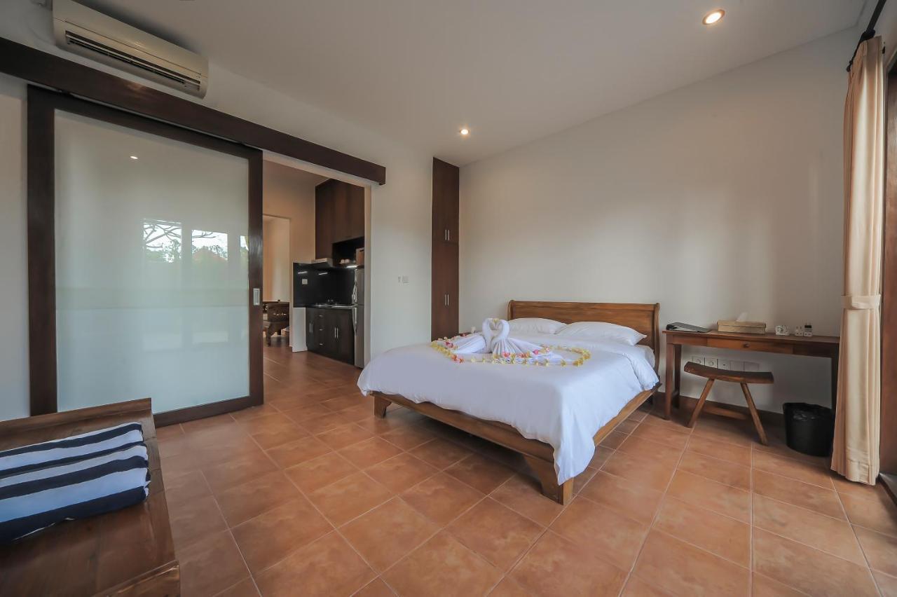 Готель Sayang Sanur Terrace House Екстер'єр фото
