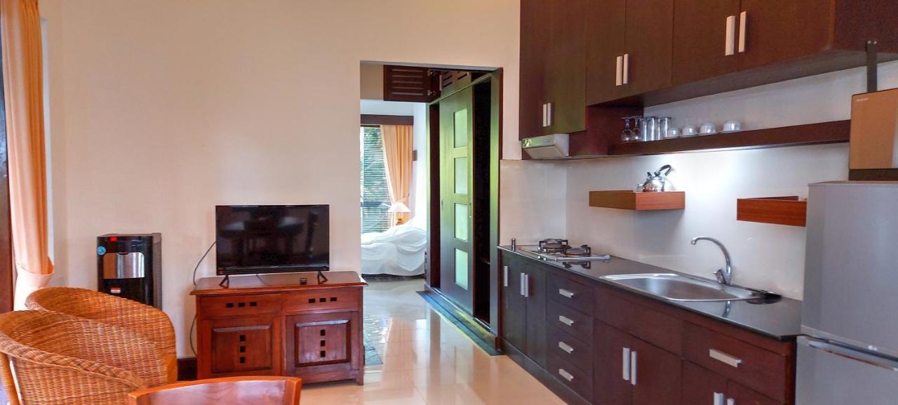 Готель Sayang Sanur Terrace House Екстер'єр фото
