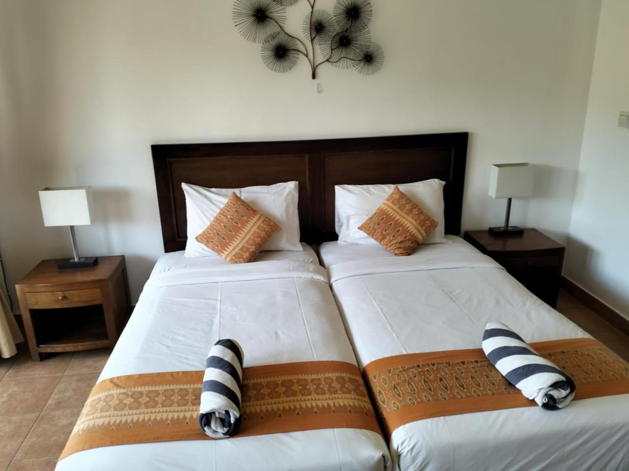 Готель Sayang Sanur Terrace House Екстер'єр фото