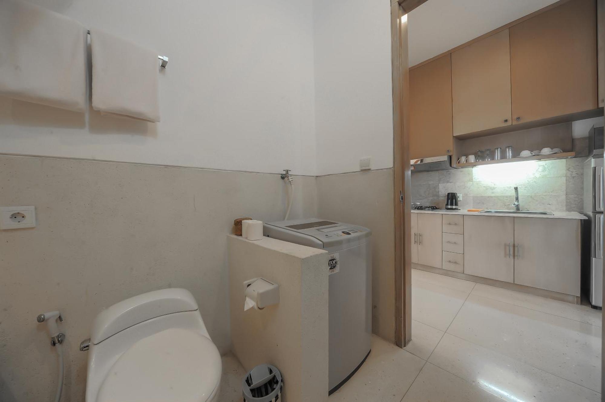 Готель Sayang Sanur Terrace House Екстер'єр фото