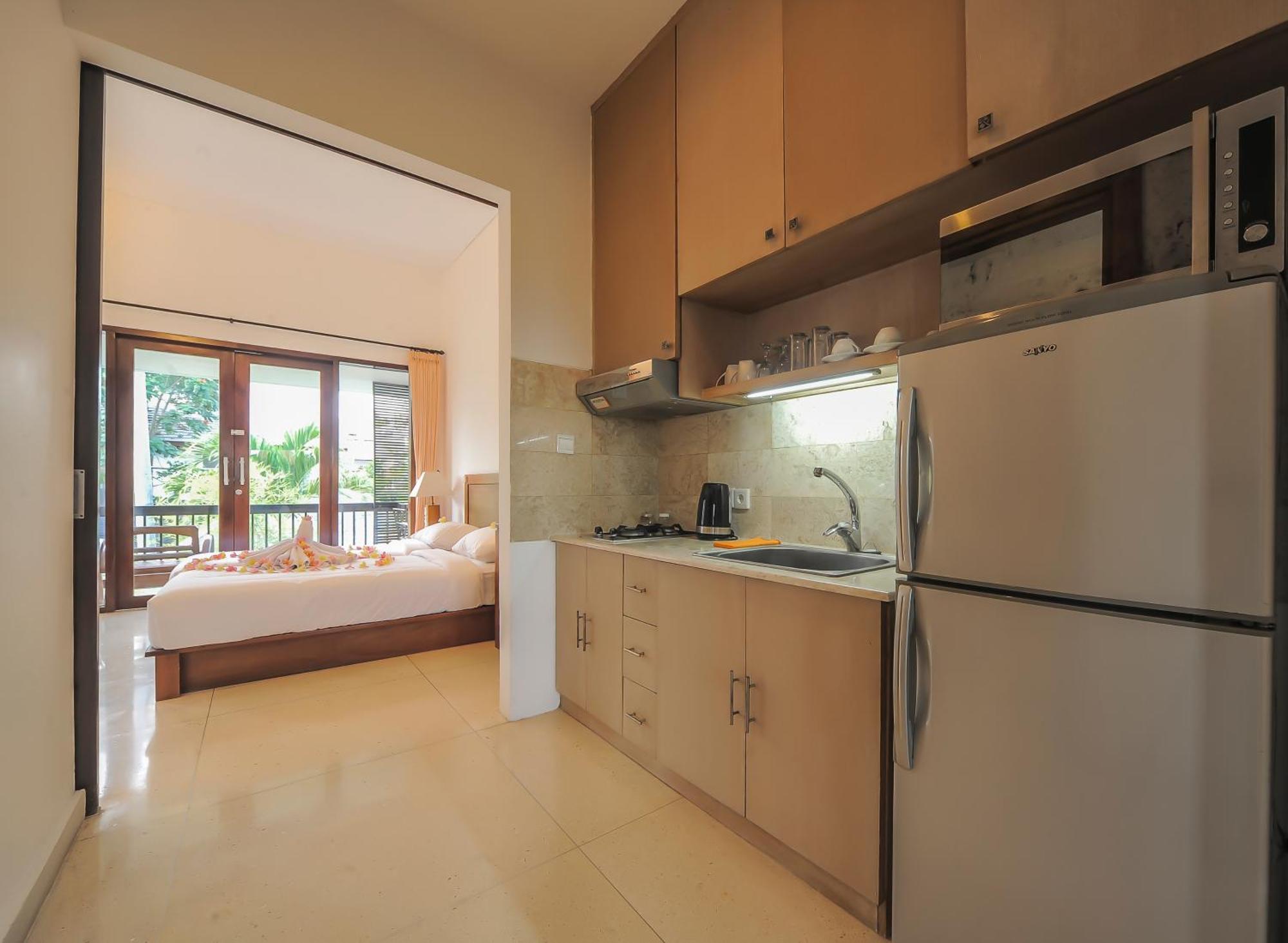 Готель Sayang Sanur Terrace House Екстер'єр фото